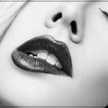 Sexy-black-lips