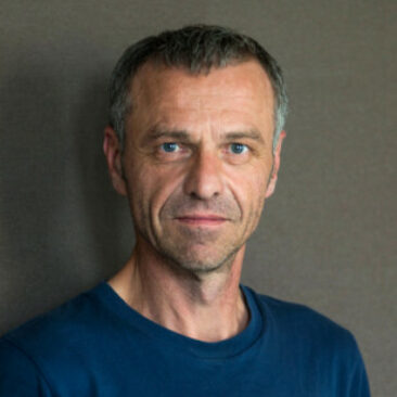 Christian Ring